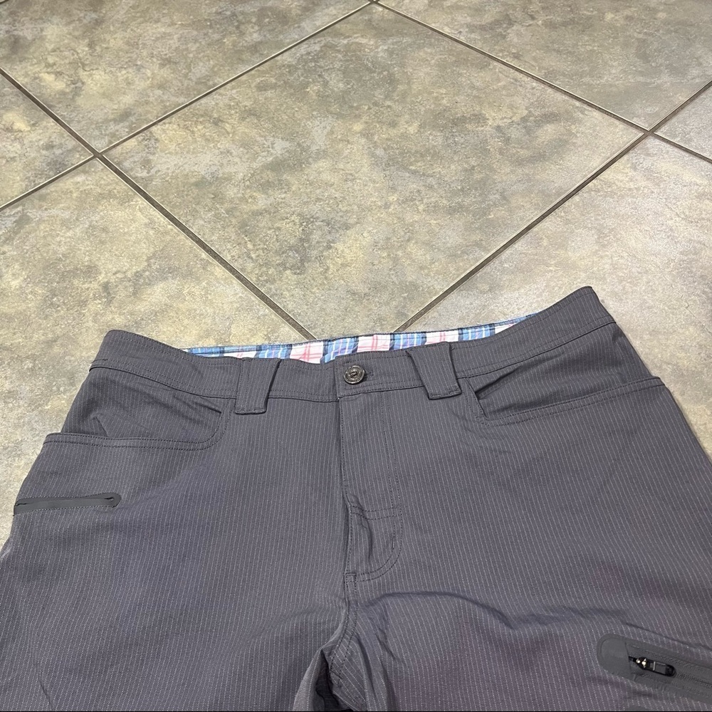Lululemon Athletica Cadence Men 38 Gray Performance Shorts Stretch Pockets - Picture 3 of 9